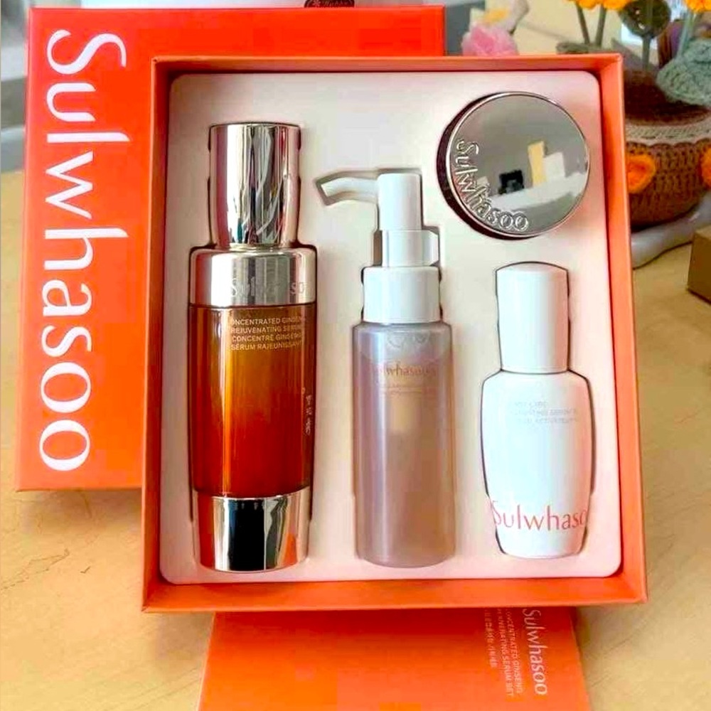 Sulwhasoo New Concentrated Ginseng Rejuvenating Serum Special Set, Expired 2028